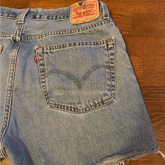 Vintage Levi’s 550 Jean Shorts - Picture 4 of 13